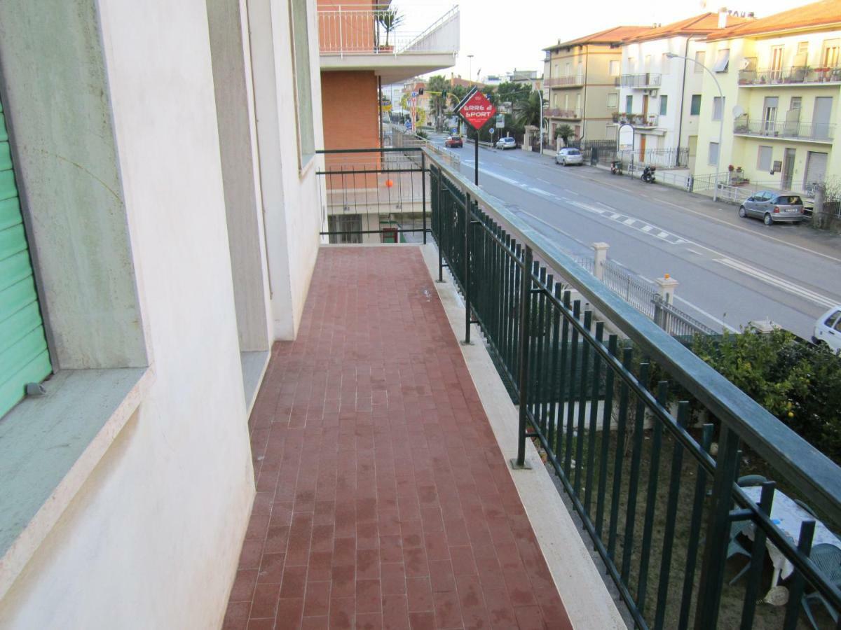 Casa Arcobaleno Apartment Cupra Marittima Ngoại thất bức ảnh